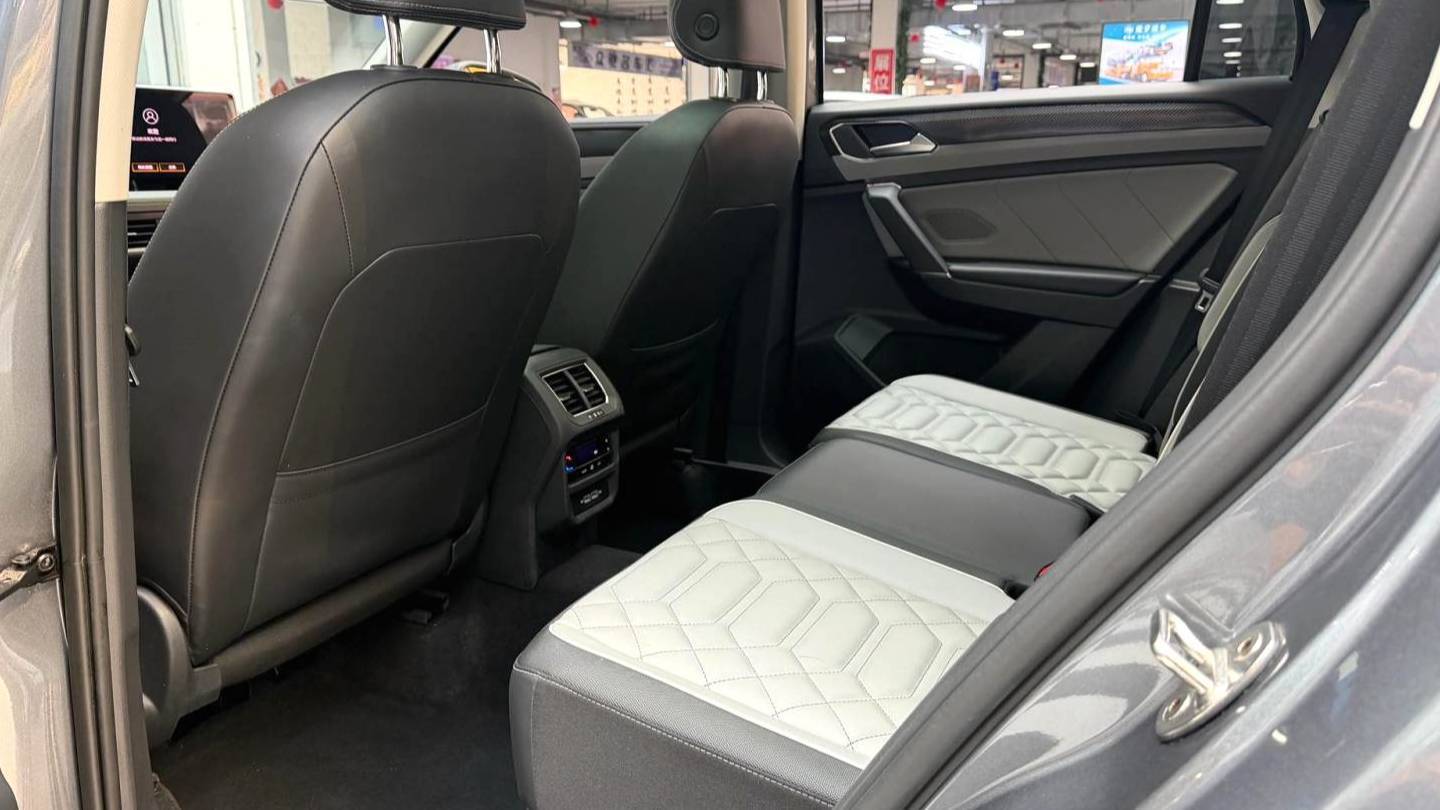 Volkswagen 2023 TAYRON 330TSI 2WD Luxury Plus Advanced Edition