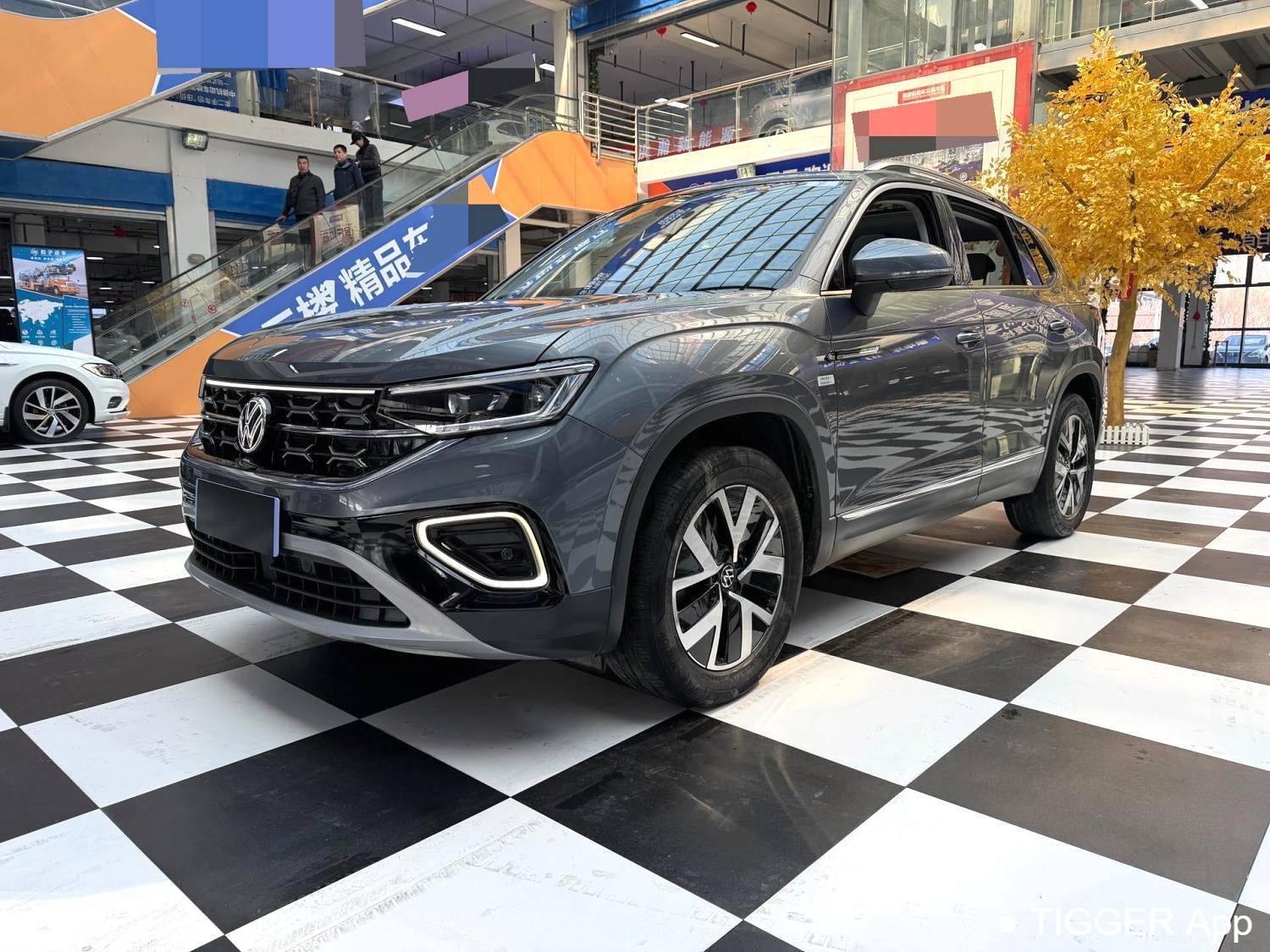 مستعمل Volkswagen 2023 TAYRON 330TSI 2WD Luxury Plus Advanced Edition