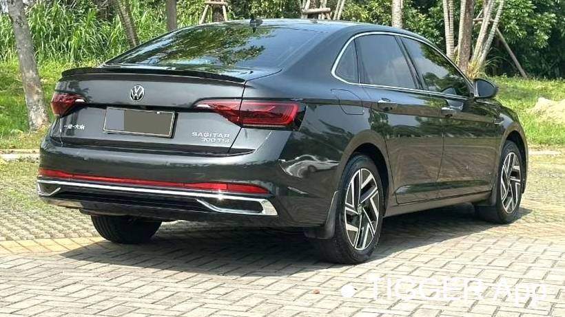 Volkswagen 2023 Sagitar 300TSI DSG Beyond Edition
