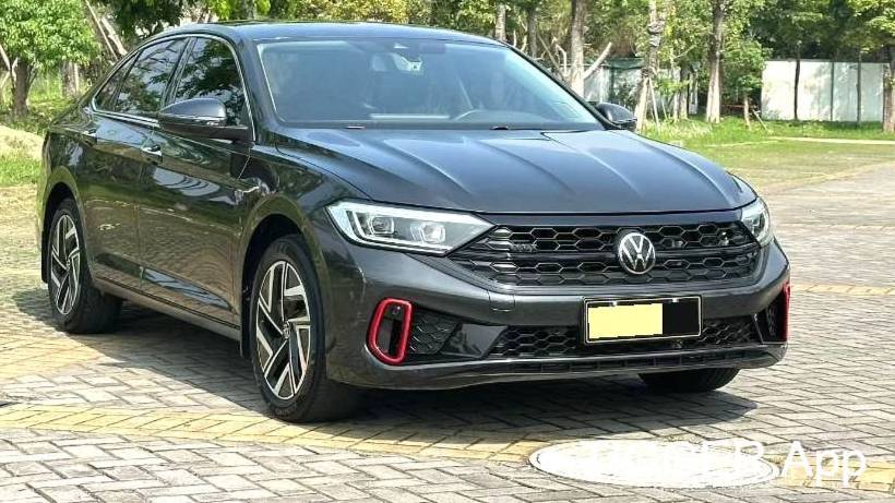 Volkswagen 2023 Sagitar 300TSI DSG Beyond Edition