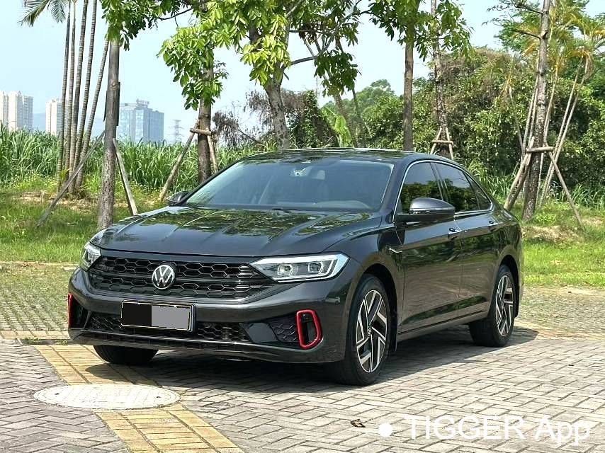 مستعمل Volkswagen 2023 Sagitar 300TSI DSG Beyond Edition