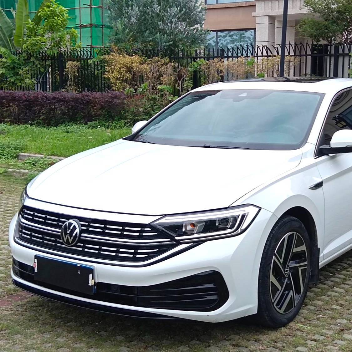 Volkswagen 2023 Sagitar 300TSI DSG Beyond Edition سيارة مستعملة