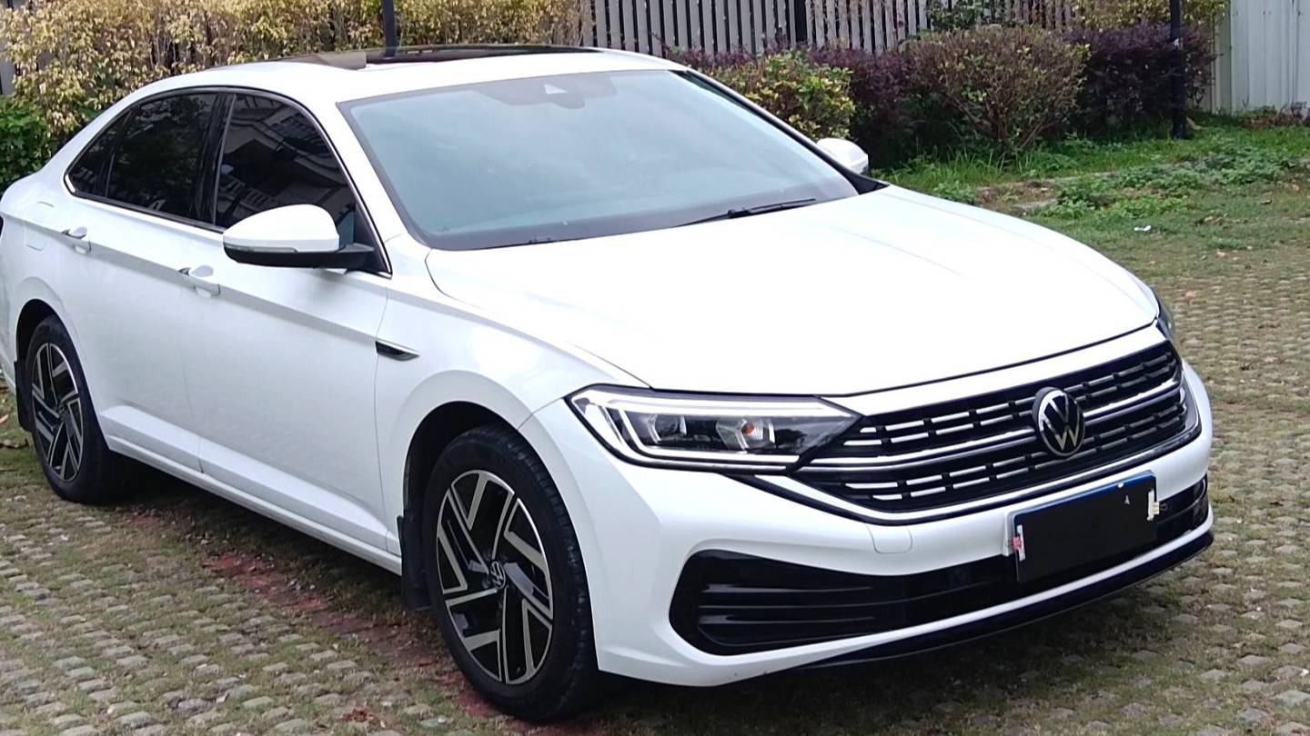 Volkswagen 2023 Sagitar 300TSI DSG Beyond Edition