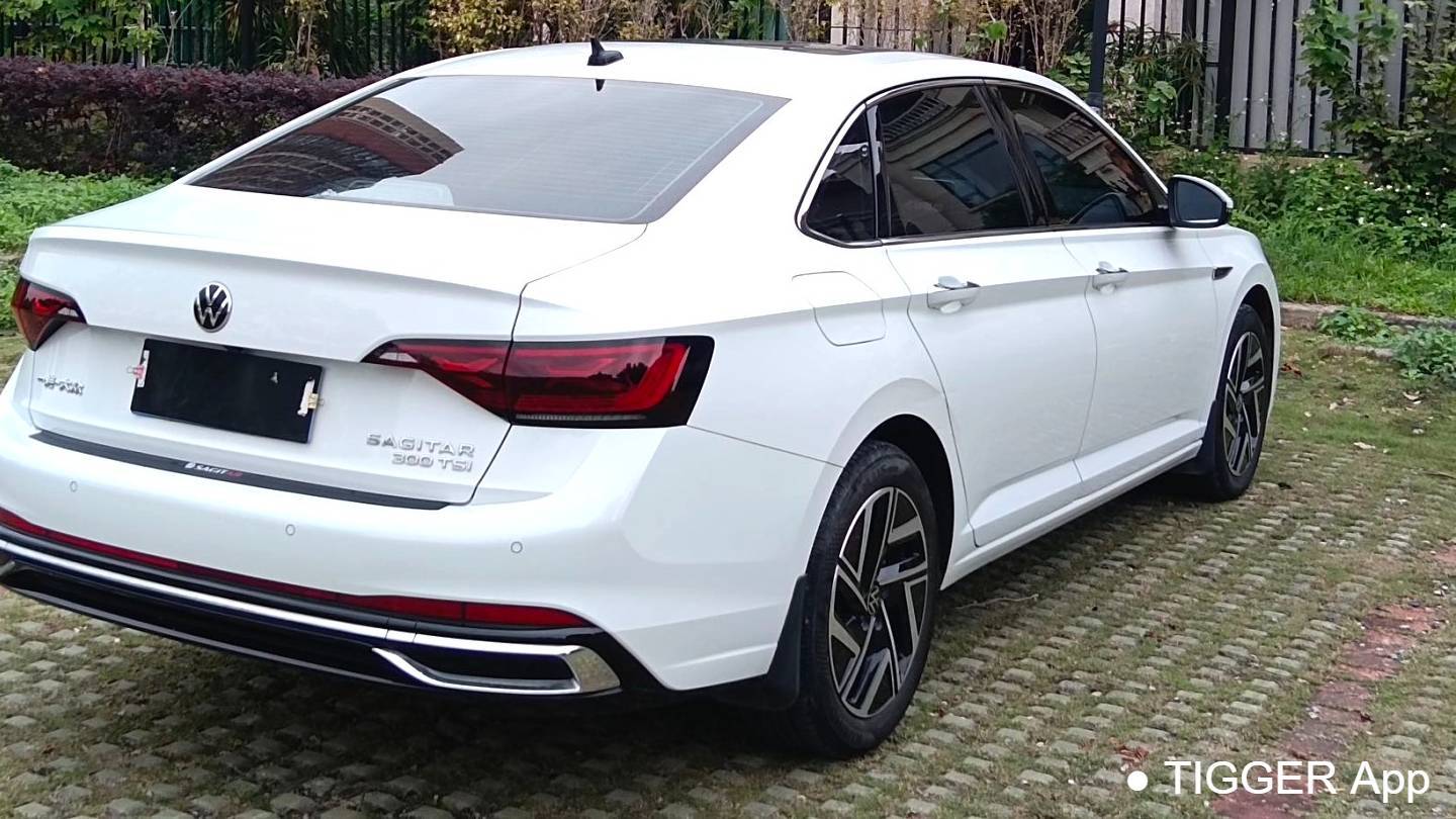 Volkswagen 2023 Sagitar 300TSI DSG Beyond Edition