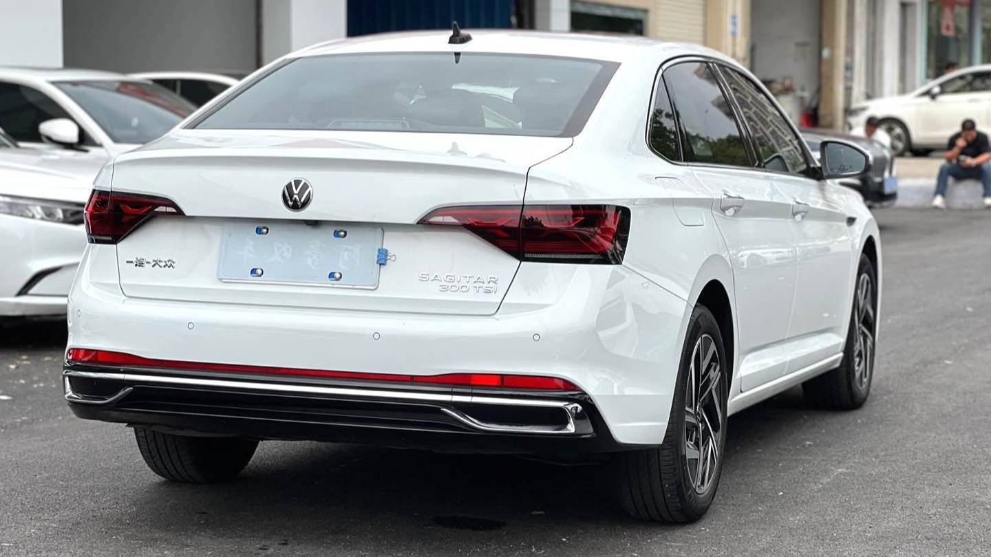 Volkswagen 2024 Sagitar 300TSI DSG Excellence Edition