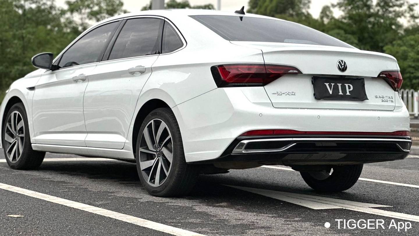 Volkswagen 2023 Sagitar 300TSI DSG Flying Edition
