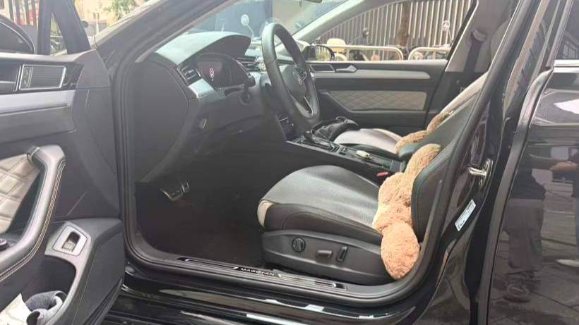 Volkswagen 2024 Magotan 2 million units of the popular 330TSI DSG luxury model