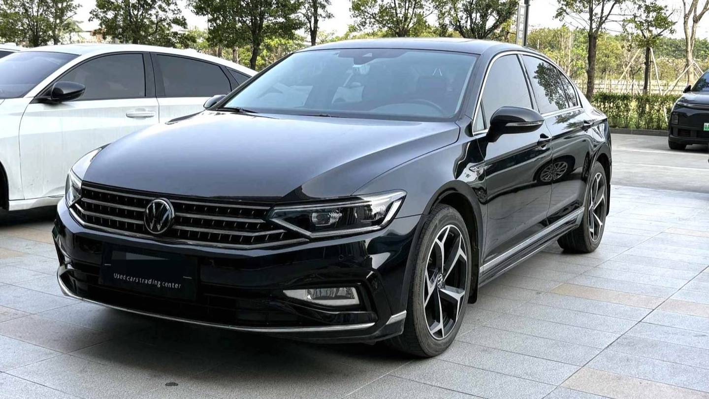 Volkswagen 2023 Magotan 2 million commemorative 330TSI DSG luxury models