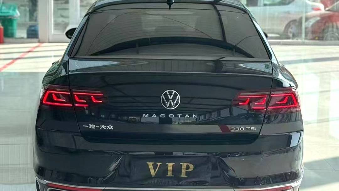 Volkswagen 2024 Magotan 2 million units of the popular 330TSI DSG luxury model