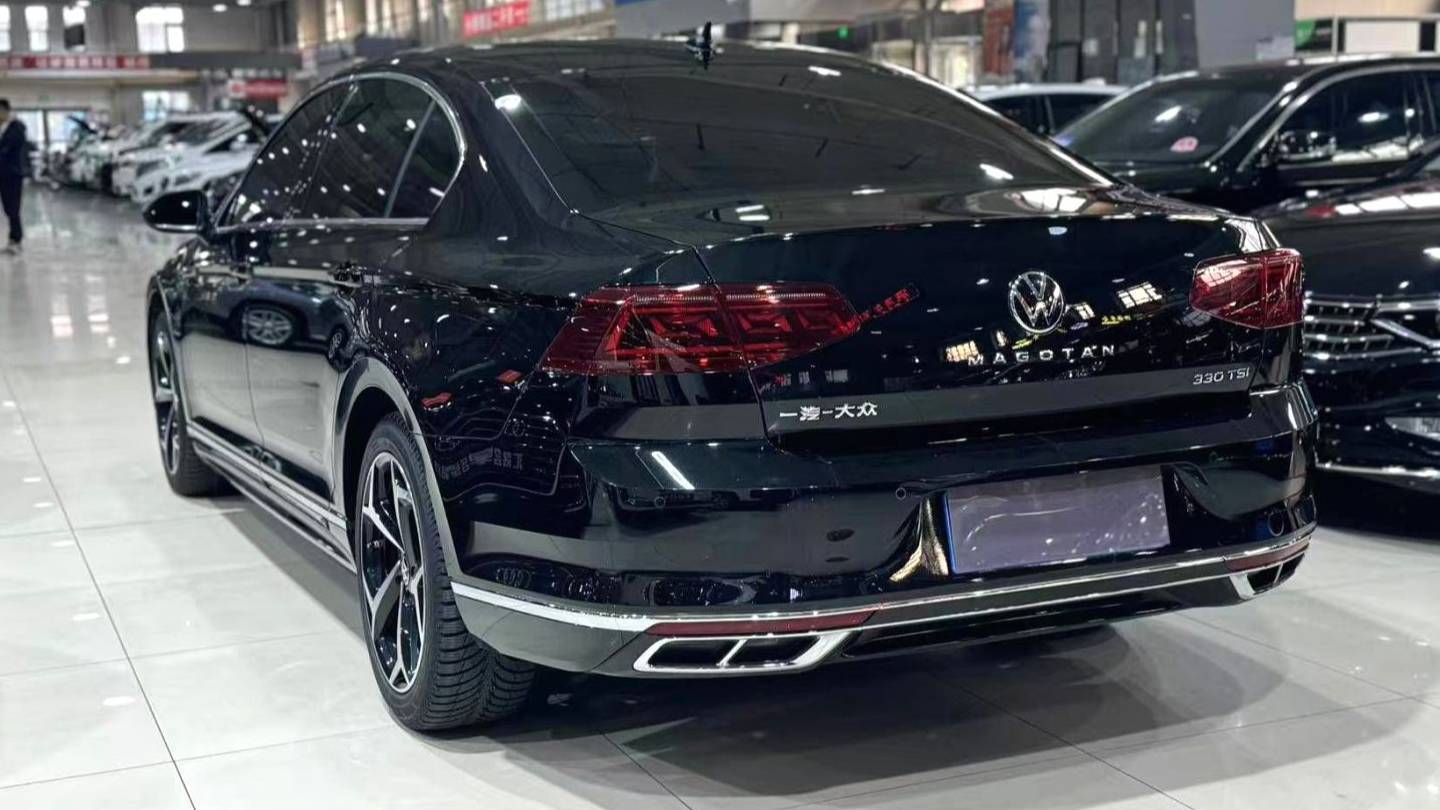 Volkswagen 2025 Magotan Upgraded Two Share 330TSI DSG Luxury Edition