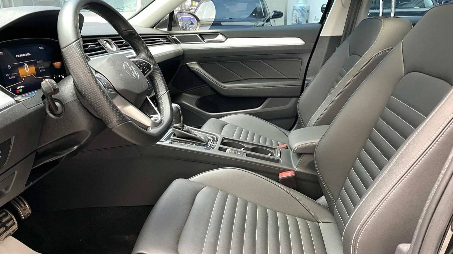 Volkswagen 2023 Magotan 2 million commemorative 280TSI DSG Comfort Edition vehicles
