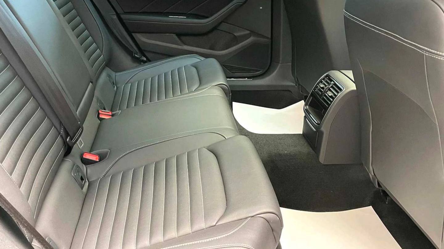 Volkswagen 2023 Magotan 2 million commemorative 280TSI DSG Comfort Edition vehicles