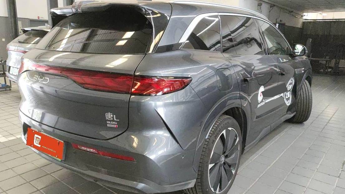 BYD 2025 TANG L EV 600KM four-wheel drive LiDAR flagship model