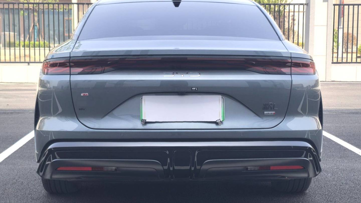 BYD 2025 HAN L EV 701KM Laser Radar Flagship Model