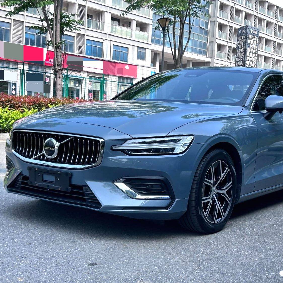 VOLVO China 2024 S60 B4 Zhiyuan Luxury Edition سيارة مستعملة