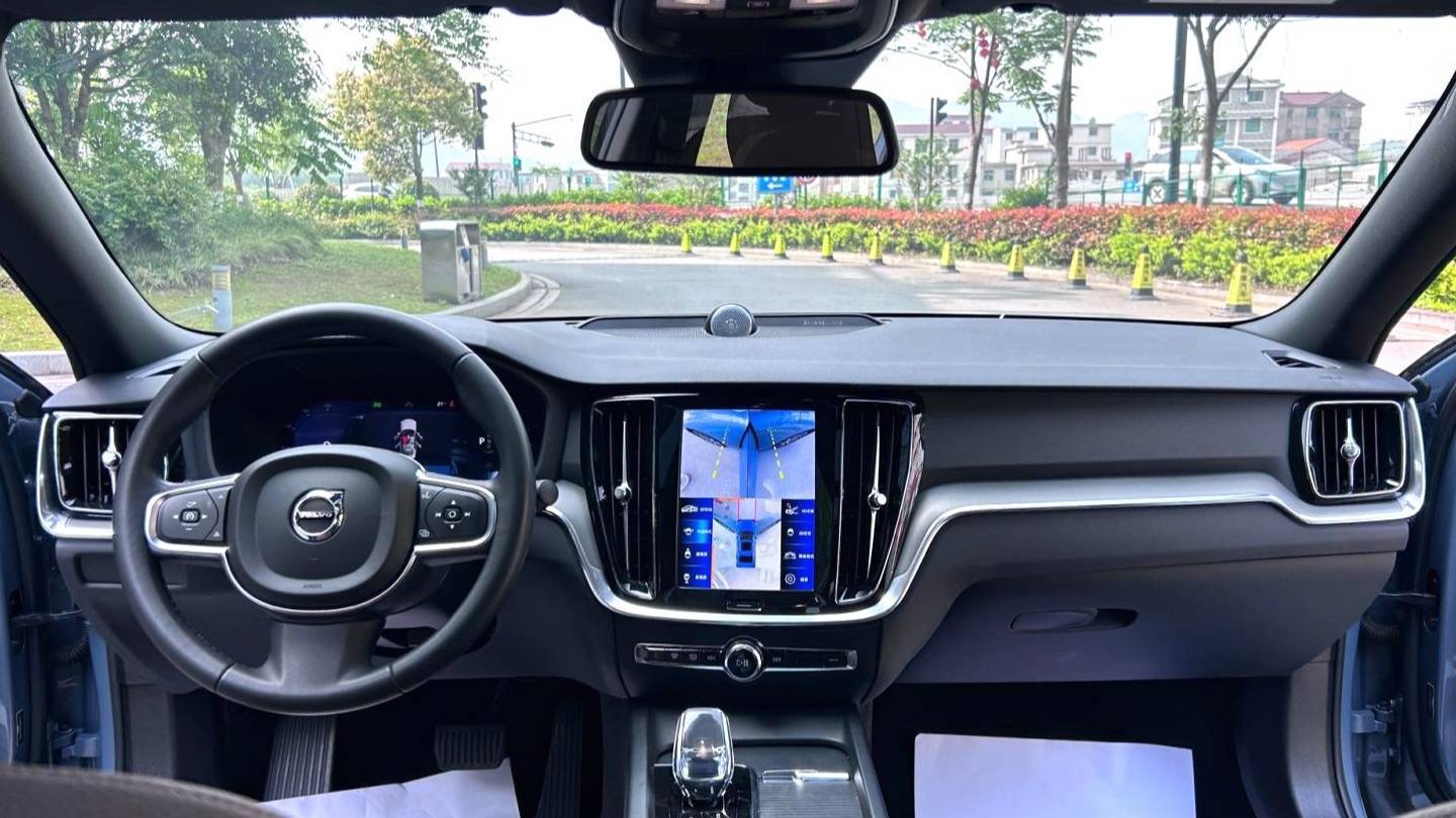 VOLVO China 2024 S60 B4 Zhiyuan Luxury Edition