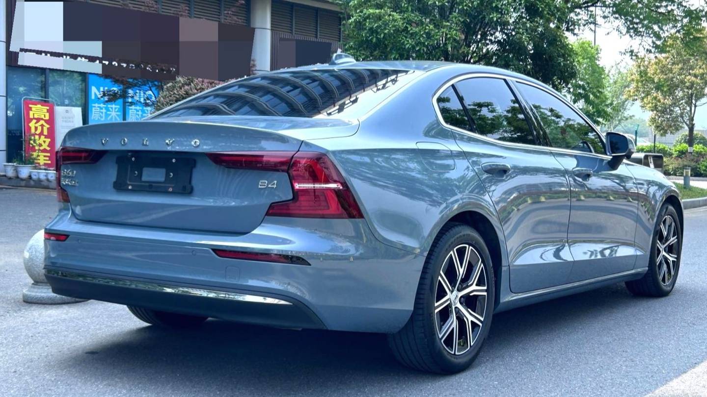 VOLVO China 2024 S60 B4 Zhiyuan Luxury Edition