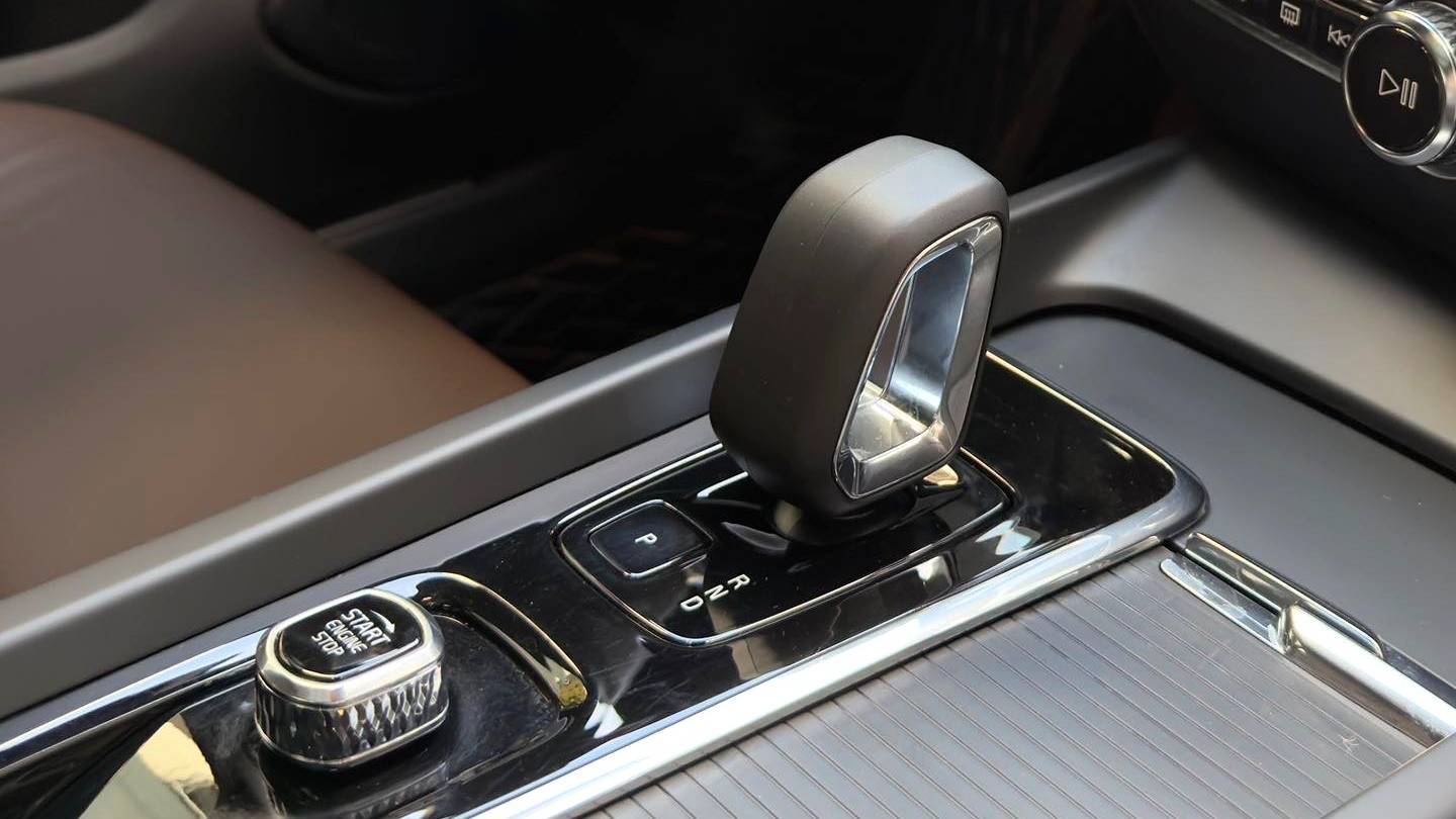 VOLVO China 2024 S60 B4 Zhiyi Luxury Edition