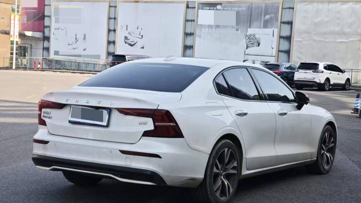 VOLVO China 2023 S60 B5 Zhiya Sports Edition