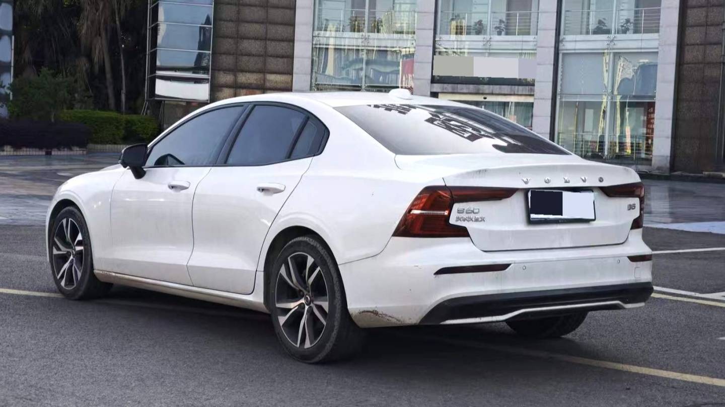 VOLVO China 2023 S60 B5 Zhiya Sports Edition