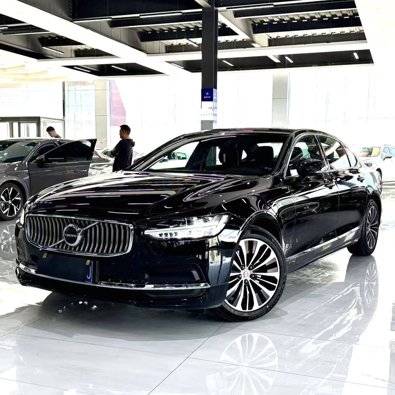 VOLVO China 2024 S90 B5 Smart Luxury Edition سيارة مستعملة