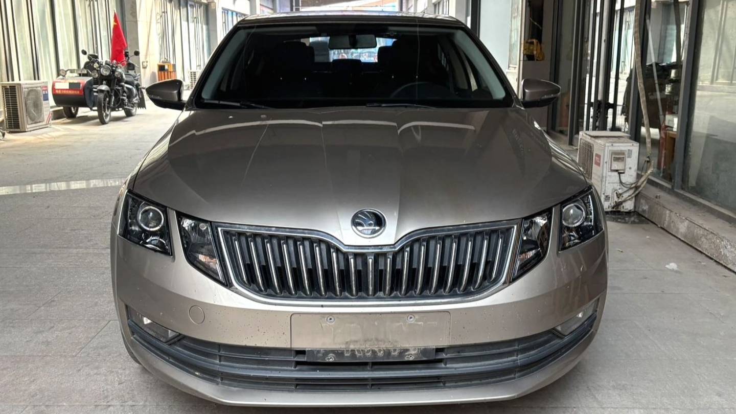 ŠKODA 2022 OCTAVIA 1.5L Automatic Comfort Edition