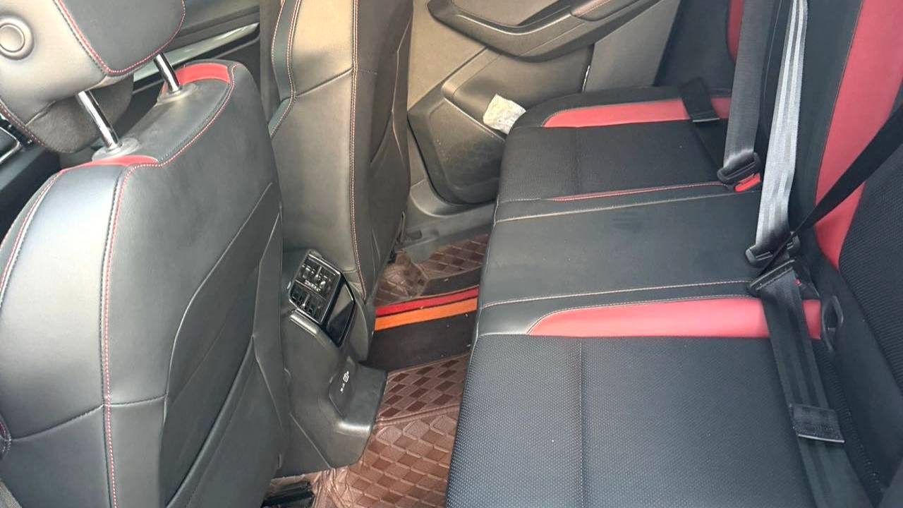 ŠKODA 2023 KAROQ TSI280 Smart Edition