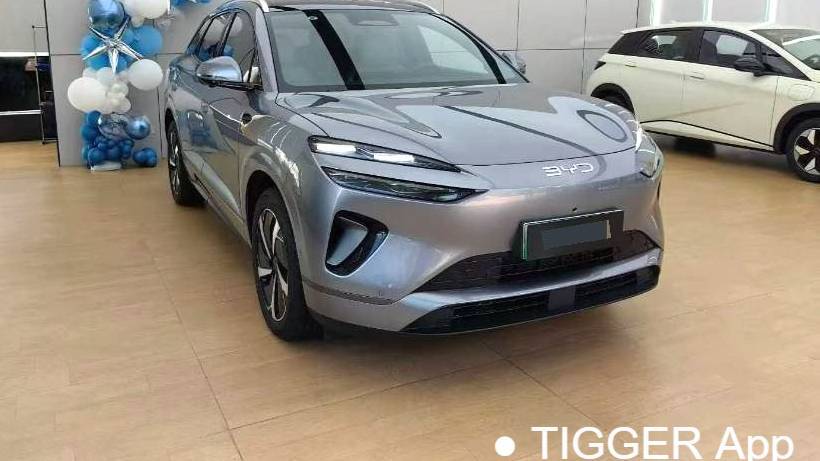 BYD 2025 Sea Lion 06 DM-i 170 Navigation Plus Edition
