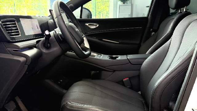 BYD 2025 Sea Lion 06 DM-i 170 Navigation Pro Edition