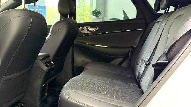 BYD 2025 Sea Lion 06 DM-i 170 Navigation Pro Edition