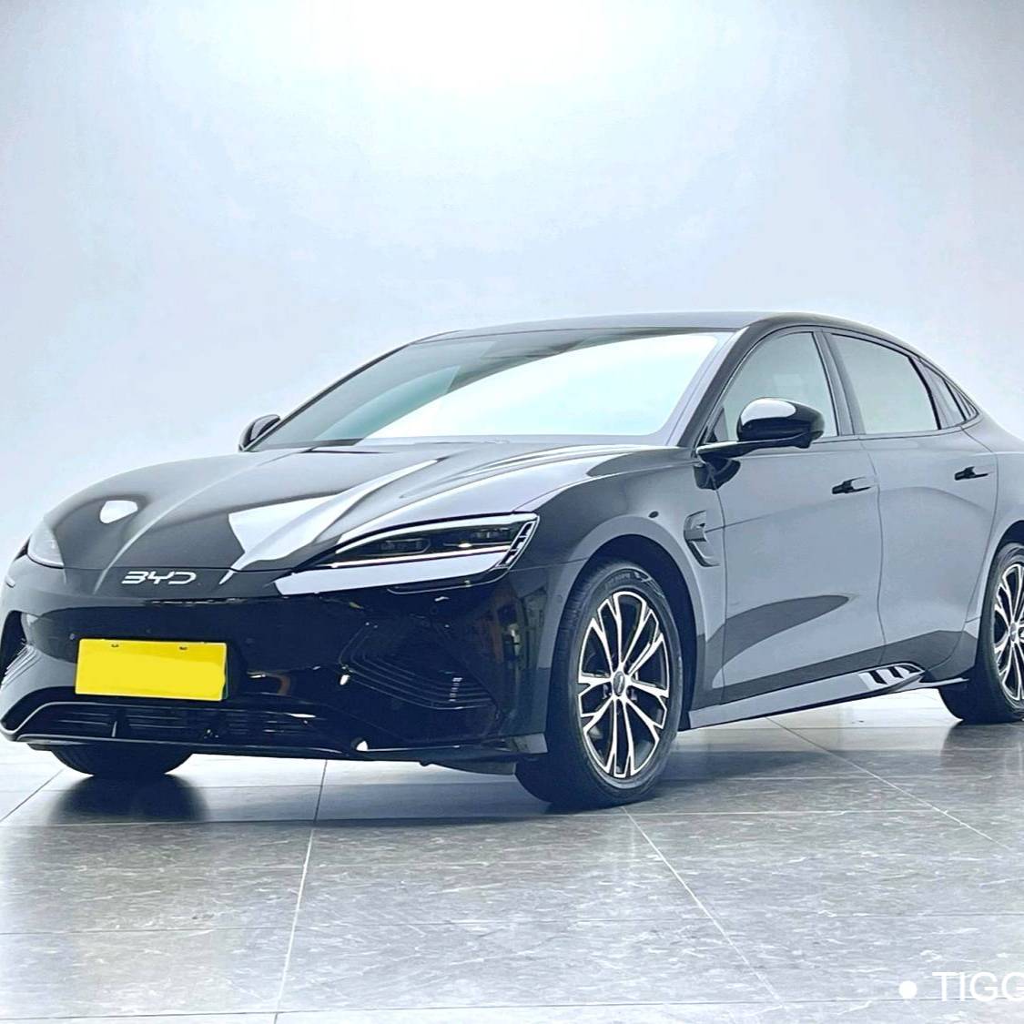 BYD 2025 Seal‌ 510 Intelligent Navigation Edition Подержанный автомобиль