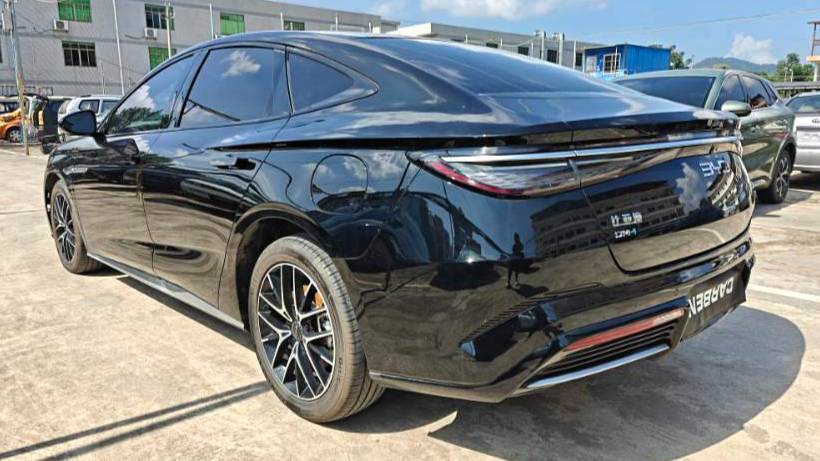 BYD 2023 Seal DM-i 1.5T 121km flagship model