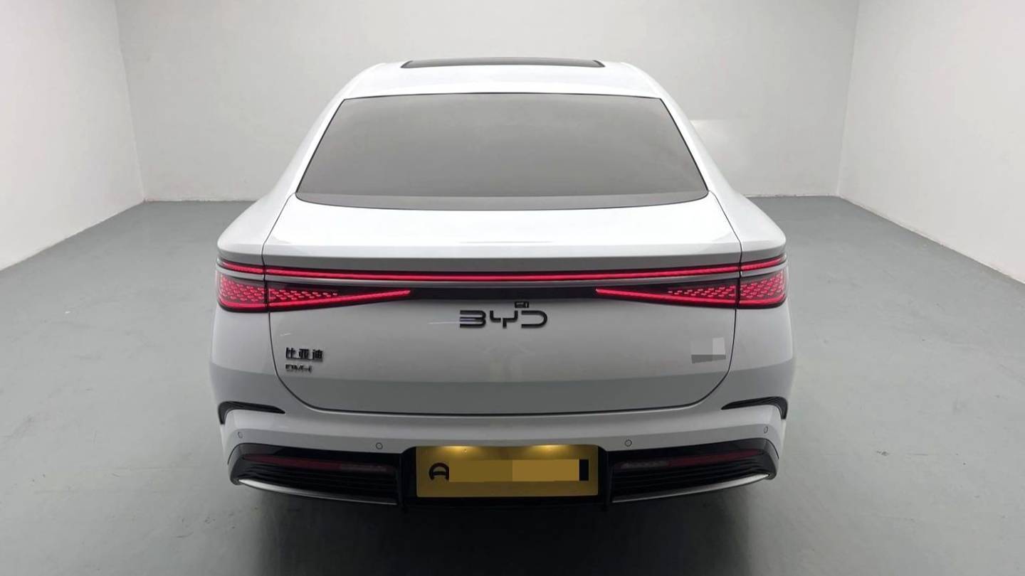BYD 2024 Seal Honor DM-i 1.5L 121km Luxury Edition
