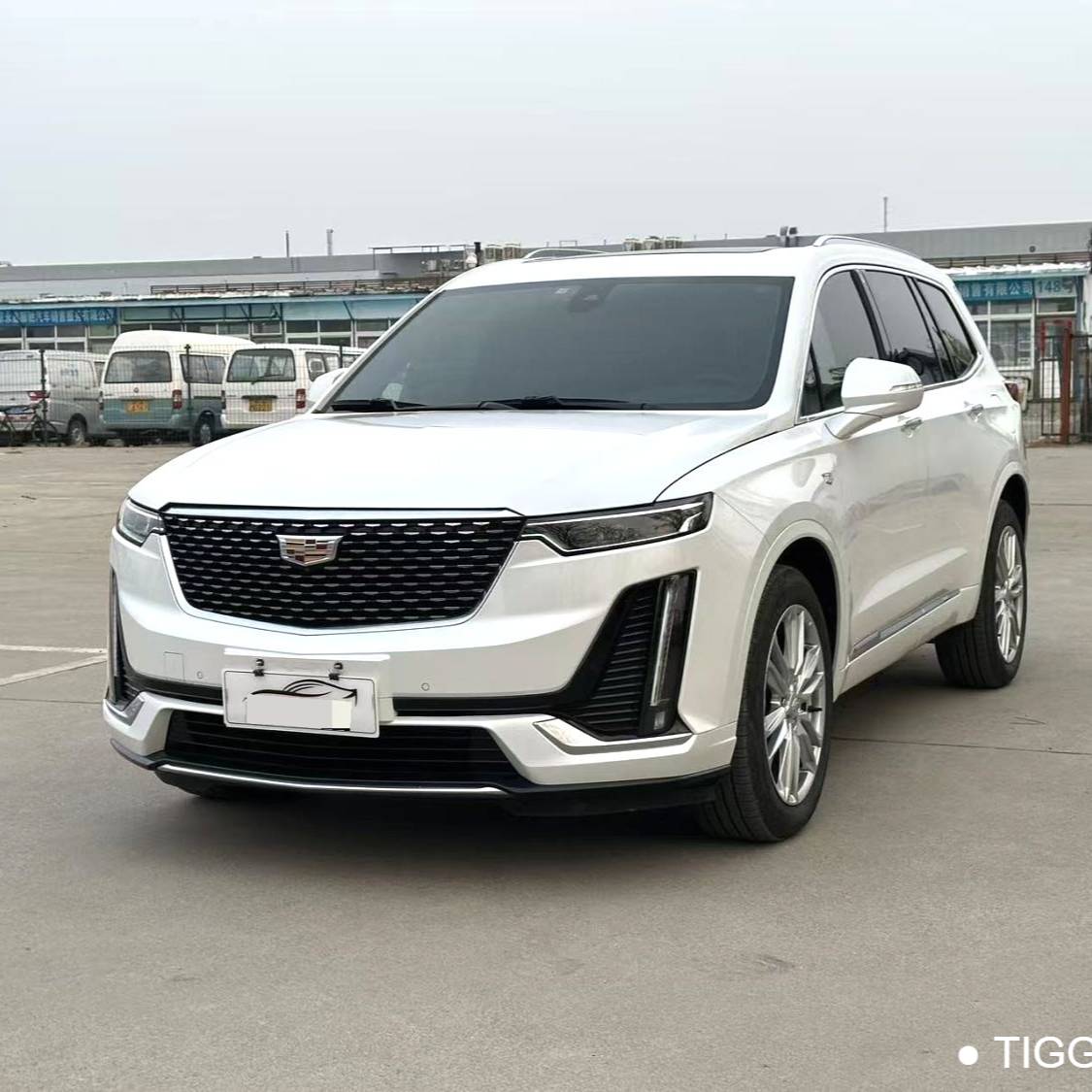 CADILLAC 2022 XT6 2.0T Six seater 4WD Prestige 120th Anniversary Limited Edition Подержанный автомобиль