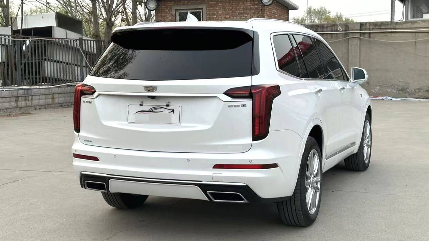 CADILLAC 2022 XT6 2.0T Six seater 4WD Prestige 120th Anniversary Limited Edition