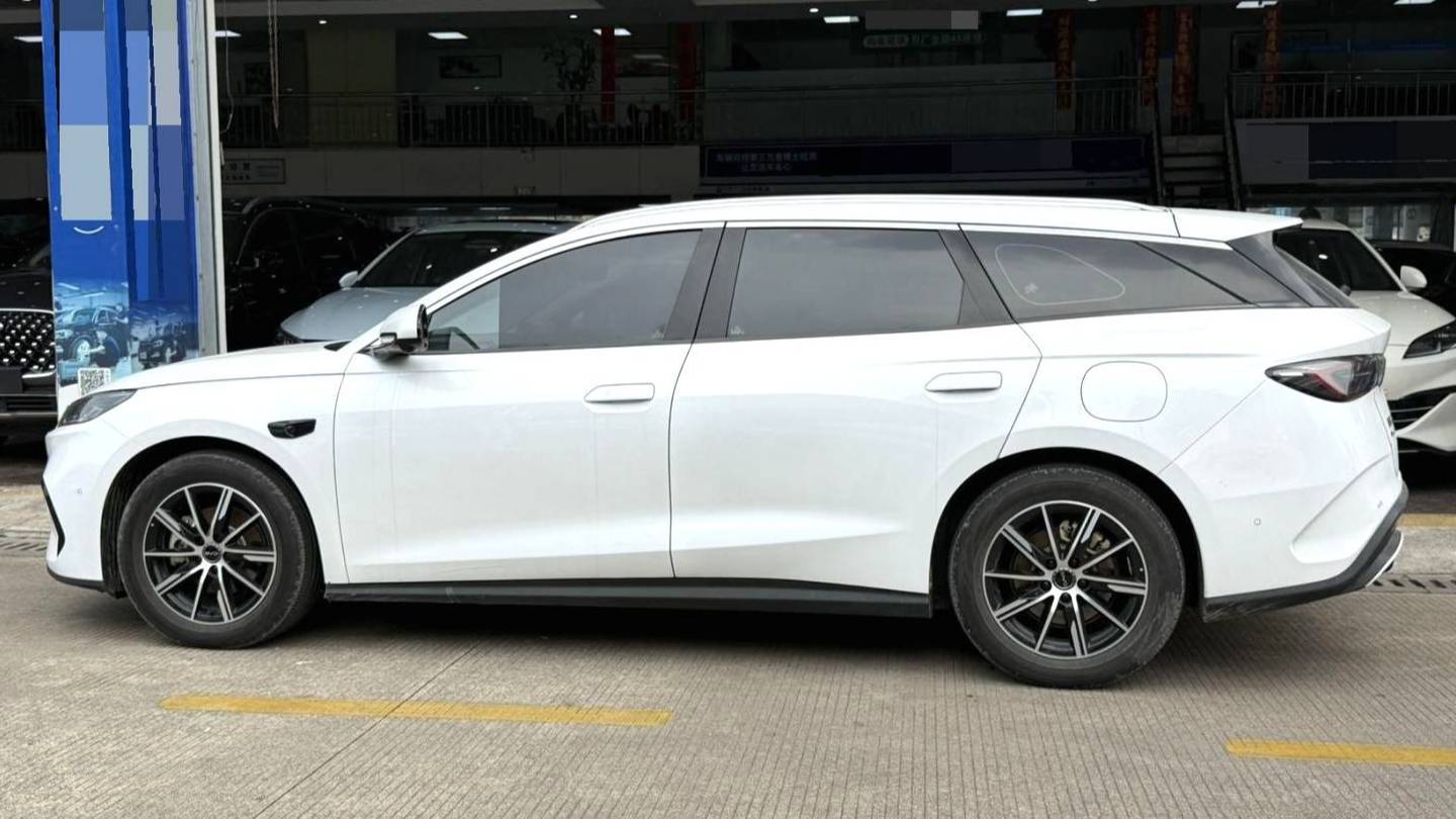 BYD 2025 Seal 06 DM-i Touring DM-i 80KM Prestige Model