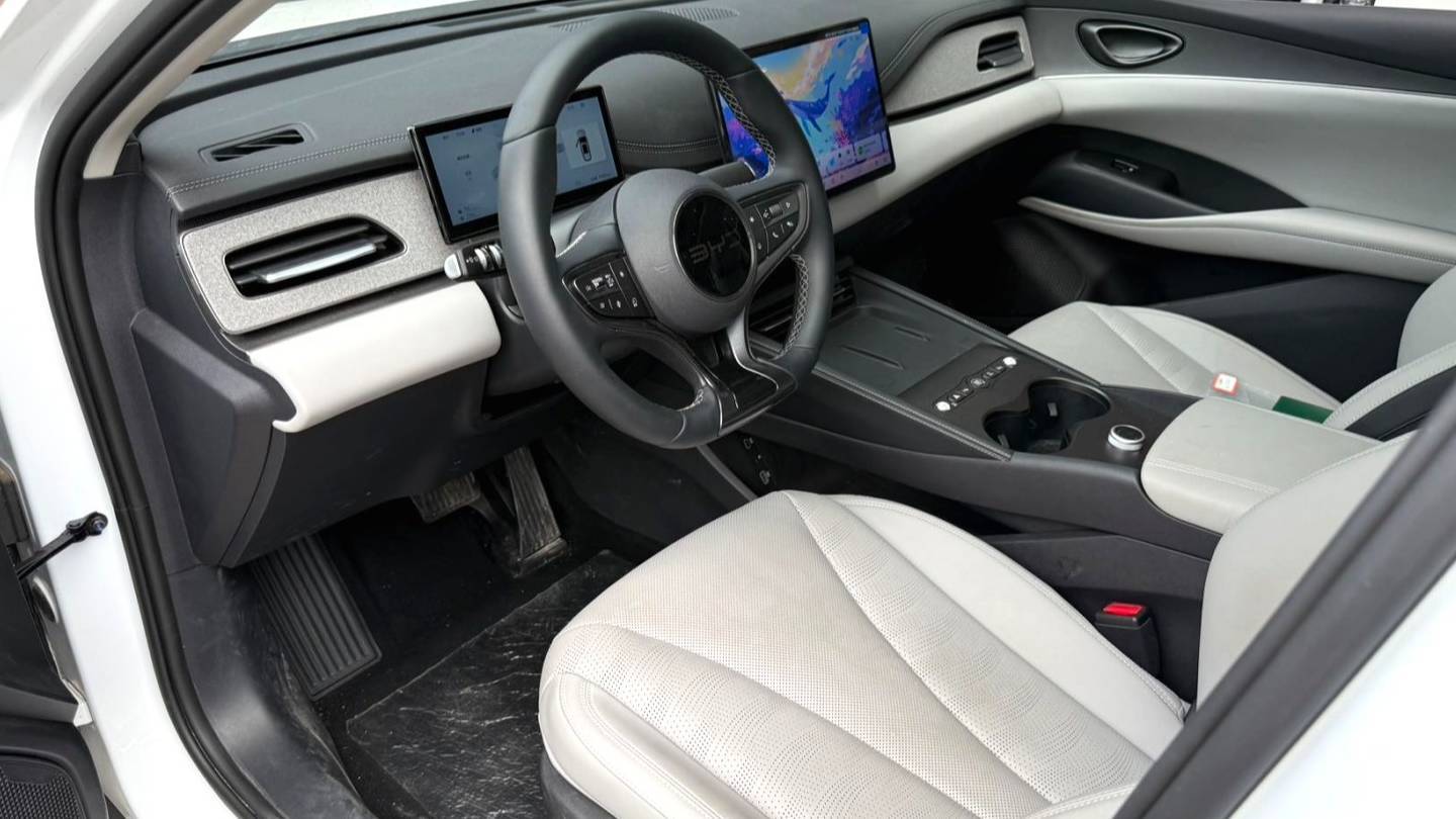 BYD 2025 Seal 06 DM-i Touring DM-i 80KM Prestige Model
