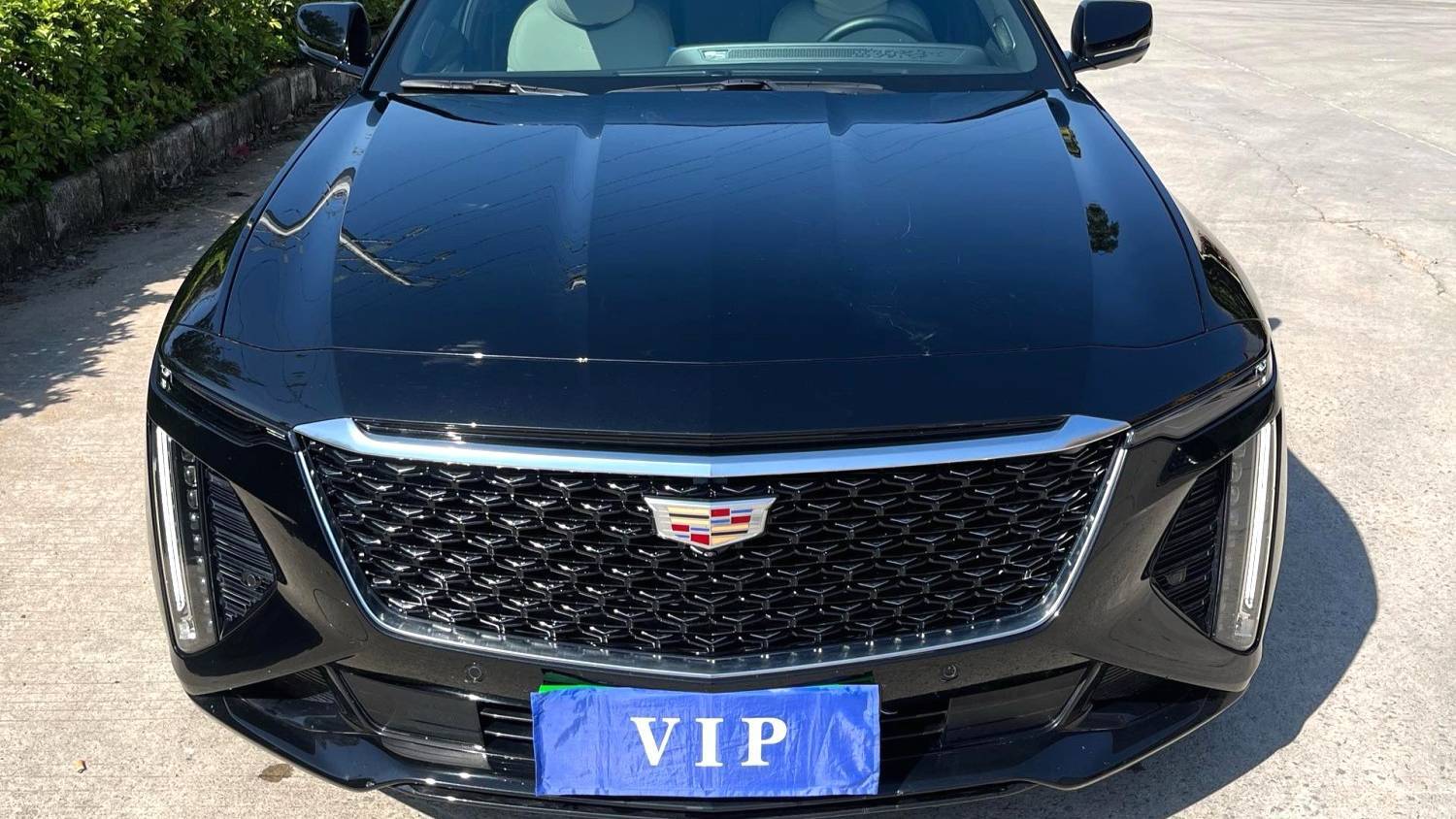 CADILLAC 2022 CT6 28T Luxury Model