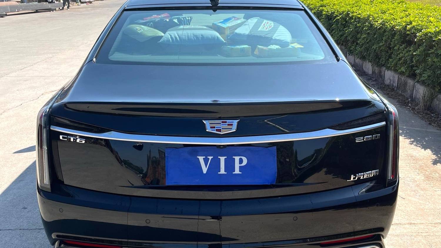 CADILLAC 2022 CT6 28T Luxury Model