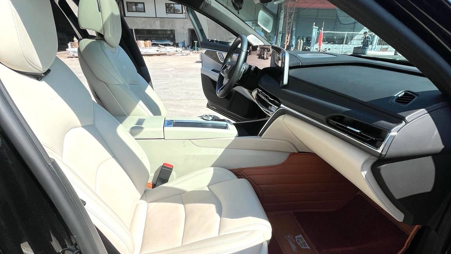 CADILLAC 2022 CT6 28T Luxury Model