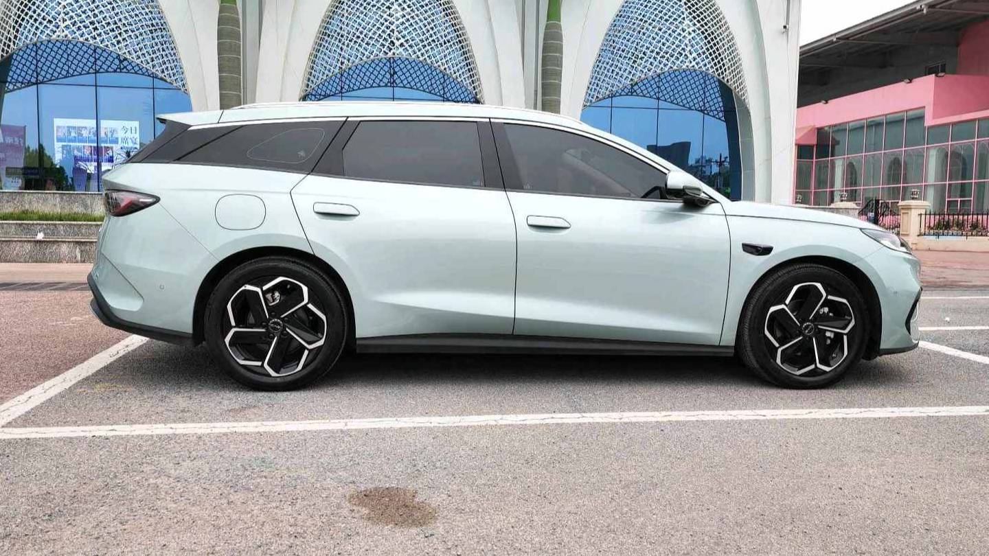 BYD 2025 Seal 06 DM-i Touring DM-i 150KM flagship model