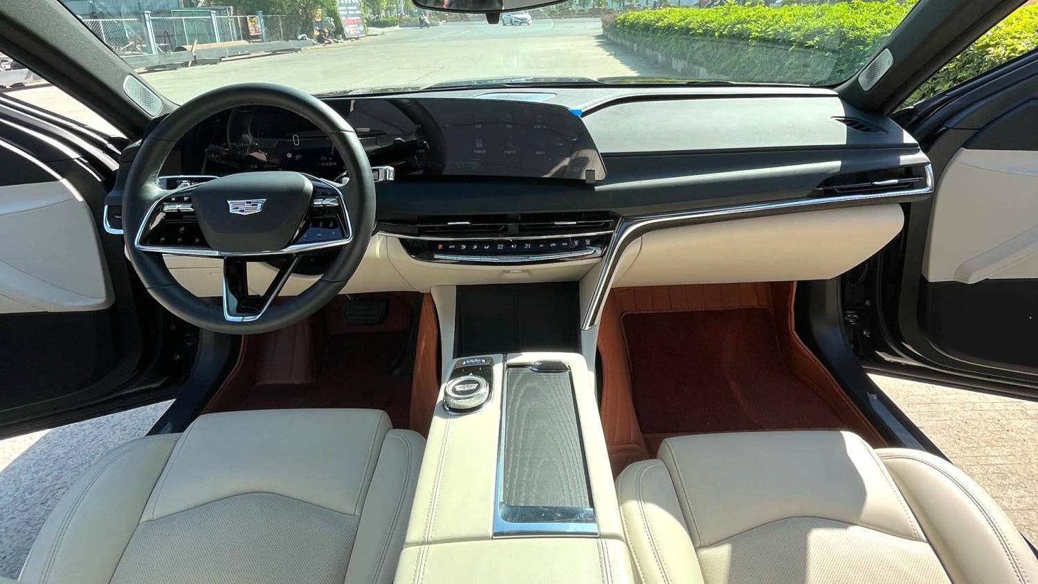 CADILLAC 2022 CT6 28T Luxury Model