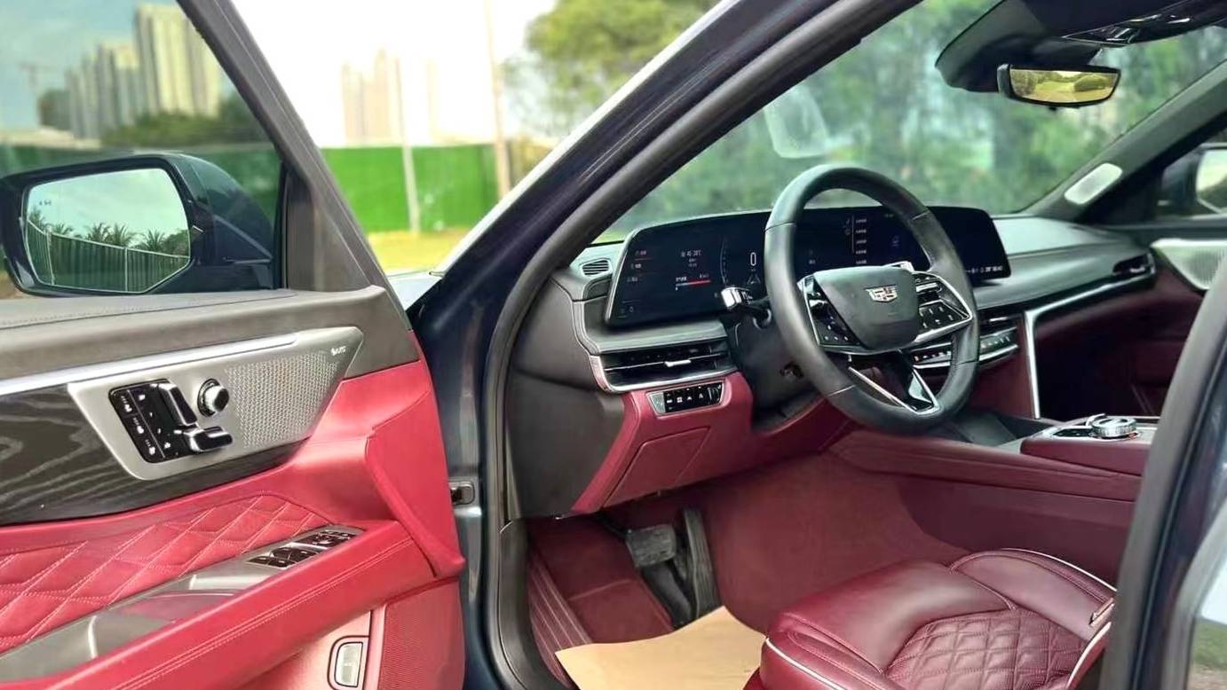 CADILLAC 2023 CT6 28T Prestige Type