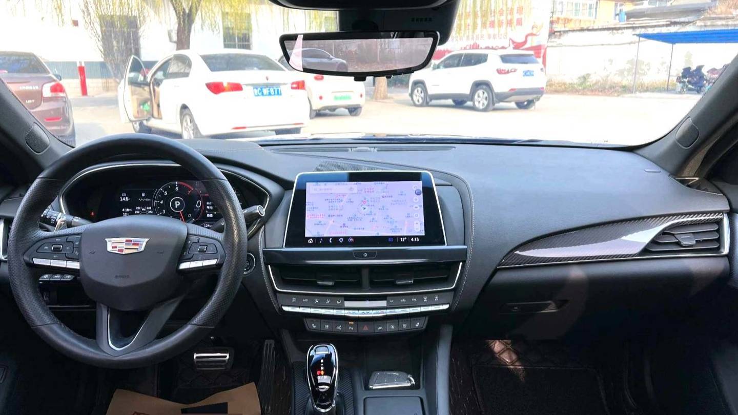 CADILLAC 2023 CT5 28T Platinum Type