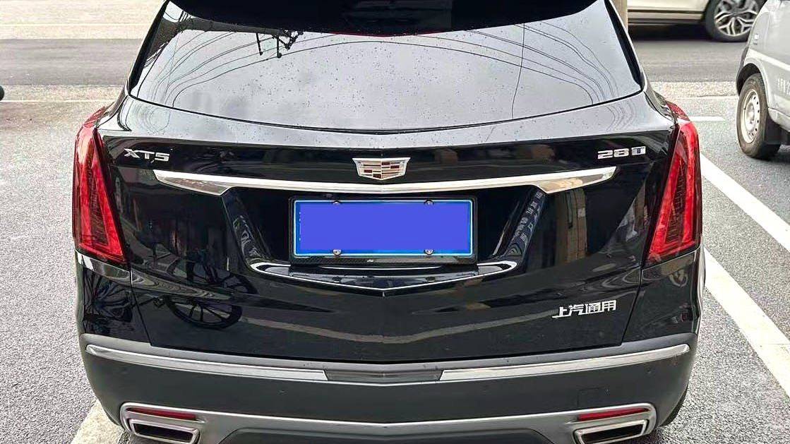CADILLAC 2022 XT5 2.0T two wheel drive luxury model
