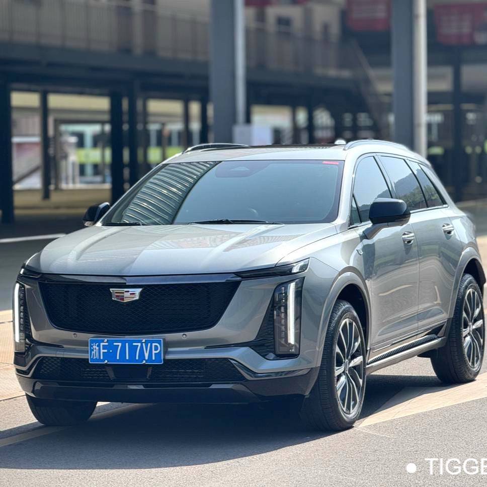 CADILLAC 2025 XT5 2.0T Prestige Model Подержанный автомобиль