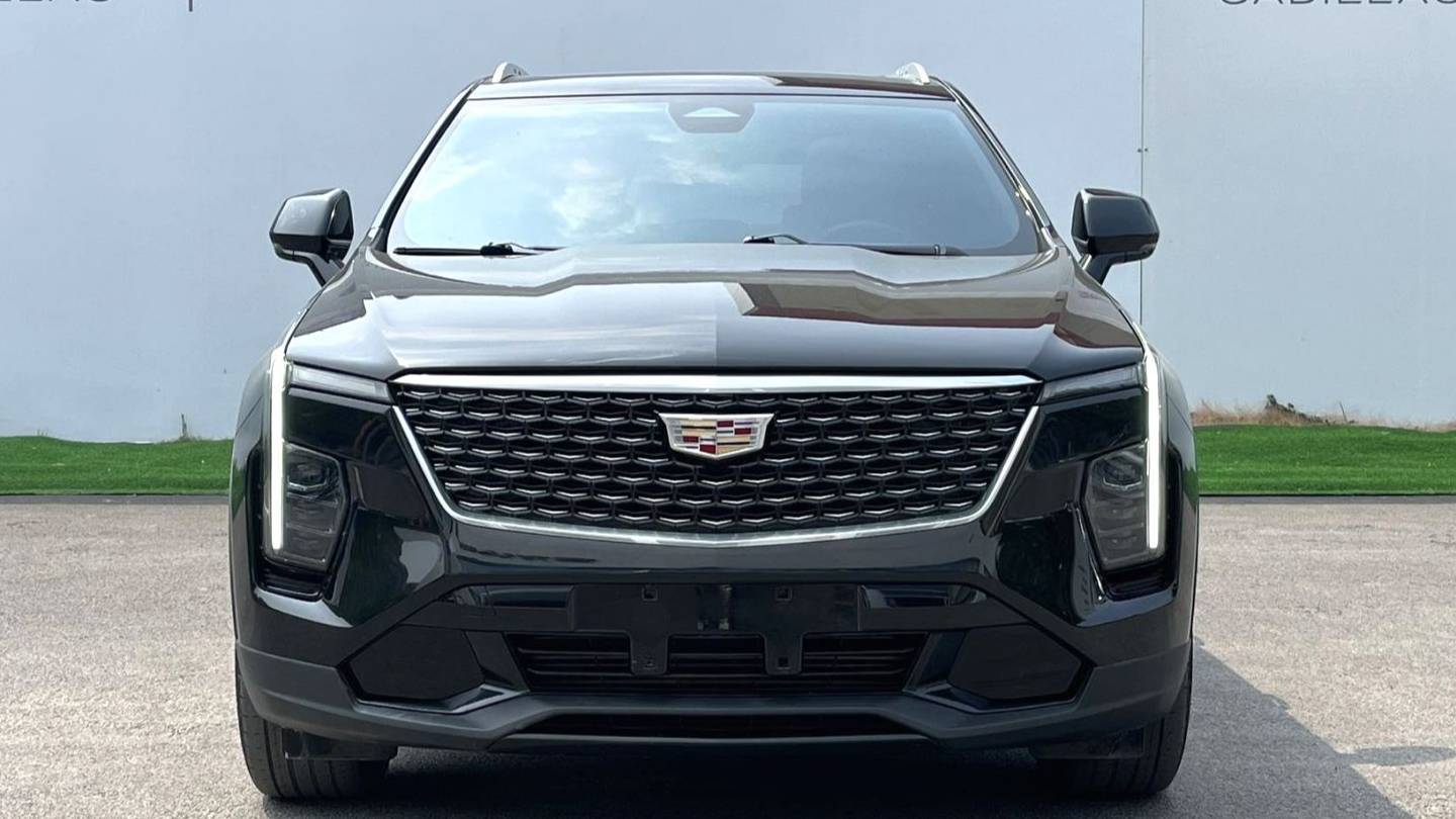 CADILLAC 2024 XT4 28T two wheel drive luxury model