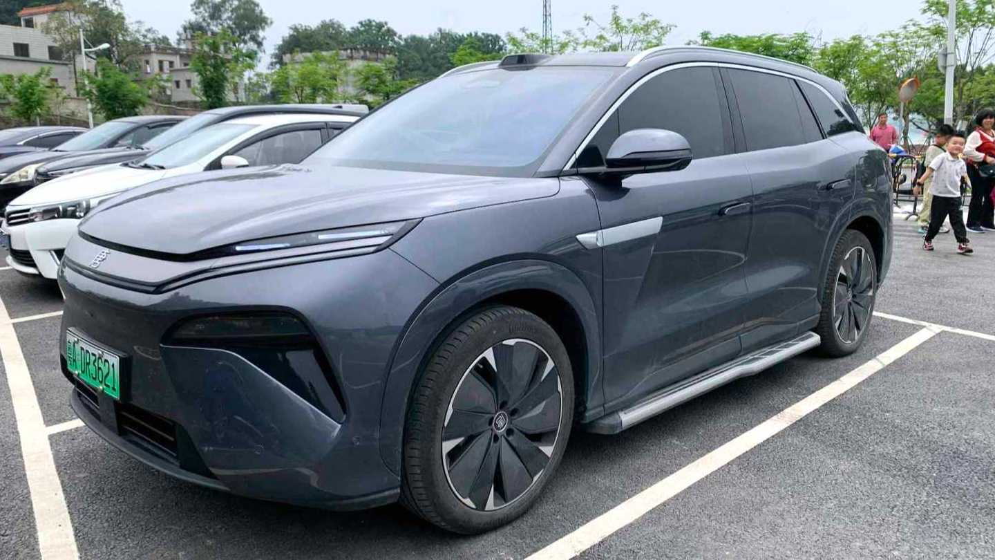 BYD 2025 Tang L EV 600KM four-wheel drive LiDAR flagship model