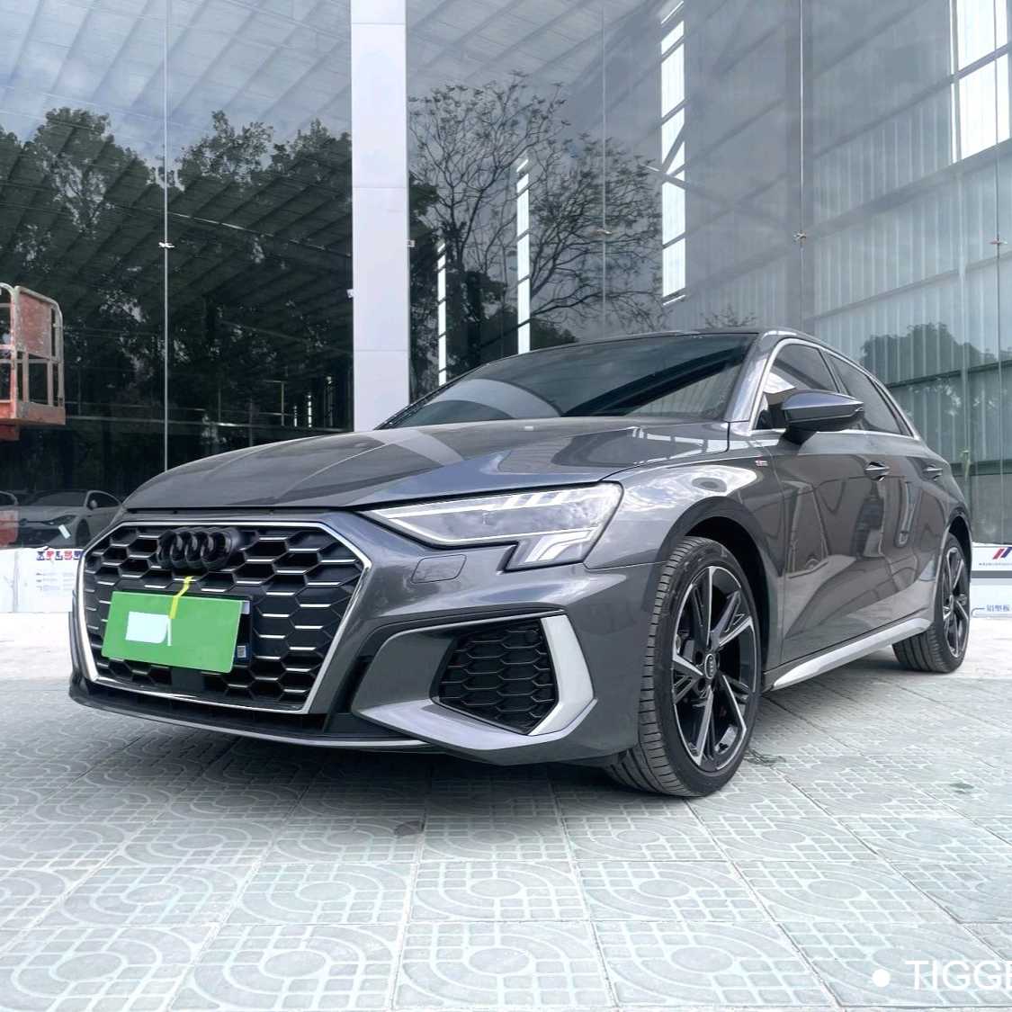 Audi 2023 A3 Upgraded Sportback 35 TFSI Fashion Sport سيارة مستعملة