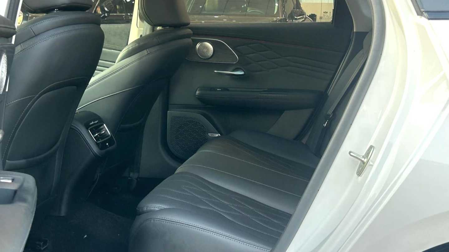 Chery 2025 ARRIZO 8 PRO 2.0T DCT Luxury Model